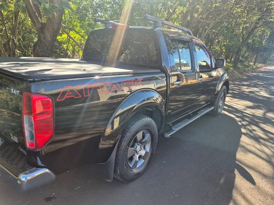 NISSAN FRONTIER 2.5 LE 4X4 CD TURBO ELETRONIC DIESEL 4P AUTOMÁTICO NISSAN FRONTIER 2.5 LE 4X4 CD TURBO ELETRONIC DIESEL 4P AUTOMÁTICO